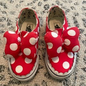Disney Vans limited Edition size 10.5 kids